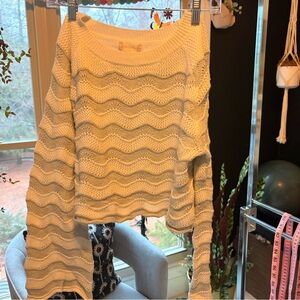 Cream and Grey Wave Knit Women's Cropped Sweater